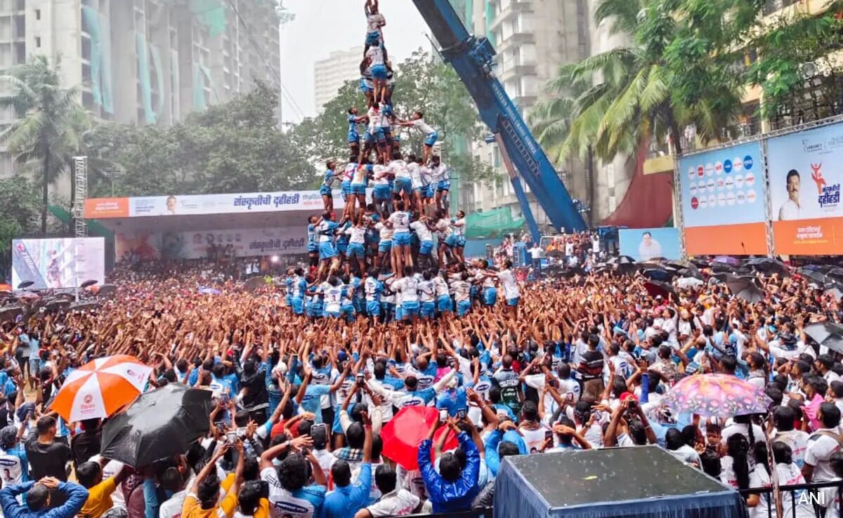 Brand integration & PR at India's biggest Dahi Handi.